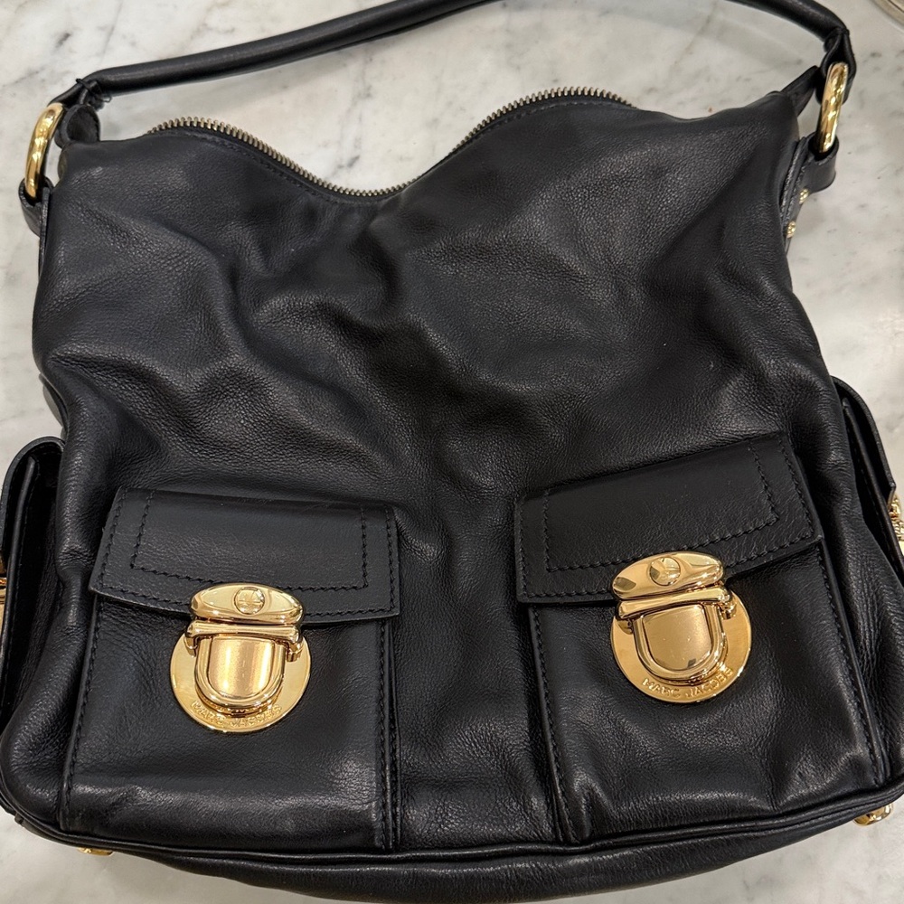 Vintage Marc Jacob’s Black Leather Shoulder Bag Gold Hardware new never worn